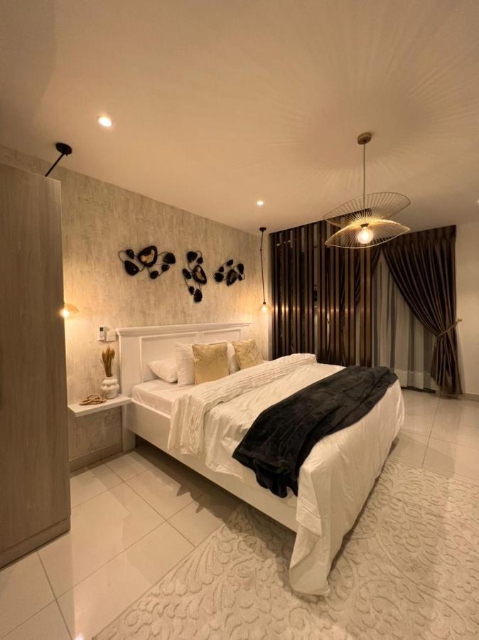 The Lennox Luxury Apartment 아크라 외부 사진
