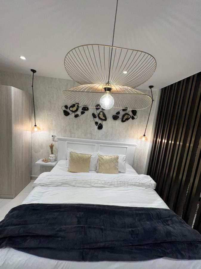 The Lennox Luxury Apartment 아크라 외부 사진